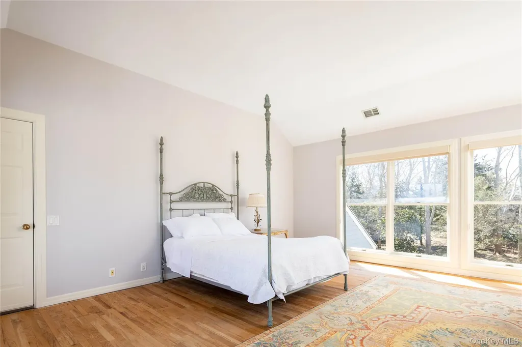 3 Plume Grass Way Westhampton NY 11977