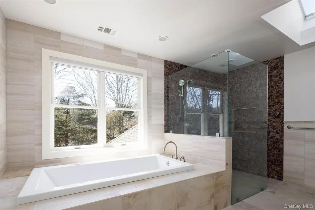 3 Plume Grass Way Westhampton NY 11977