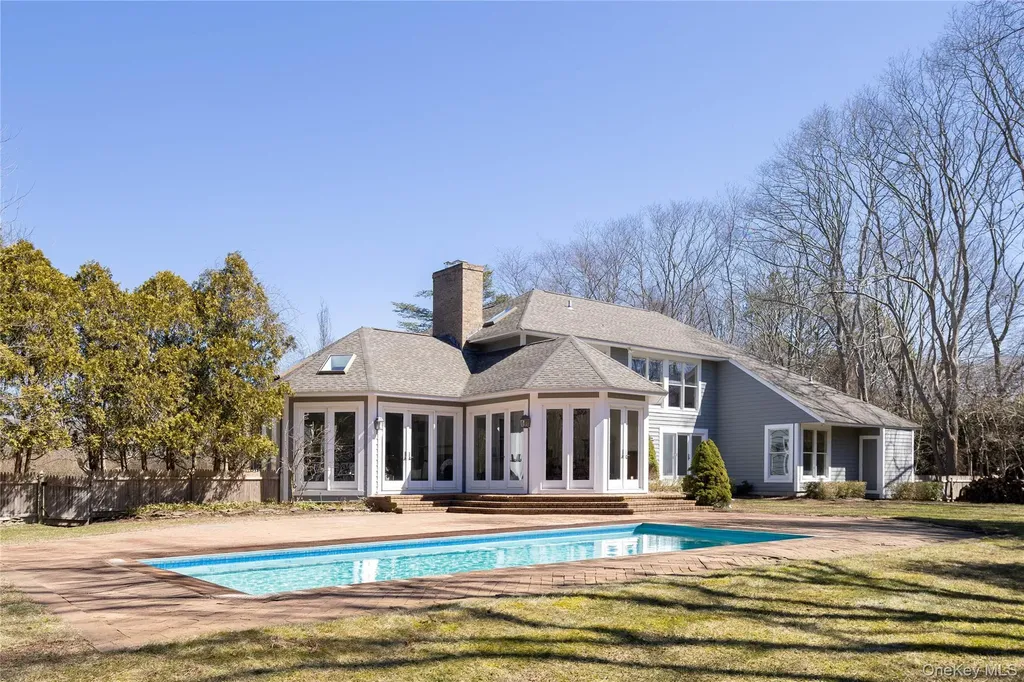 3 Plume Grass Way Westhampton NY 11977