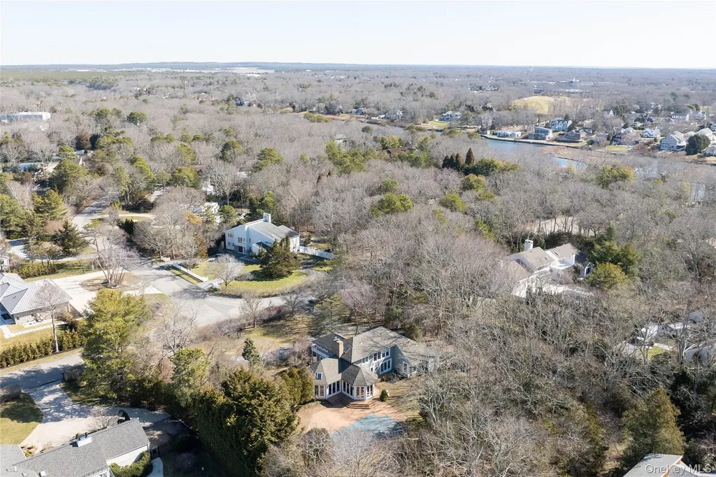 3 Plume Grass Way Westhampton NY 11977