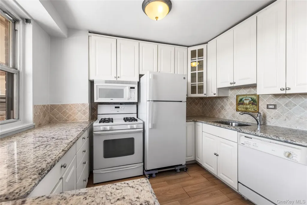 5800 Arlington Avenue Bronx NY 10471