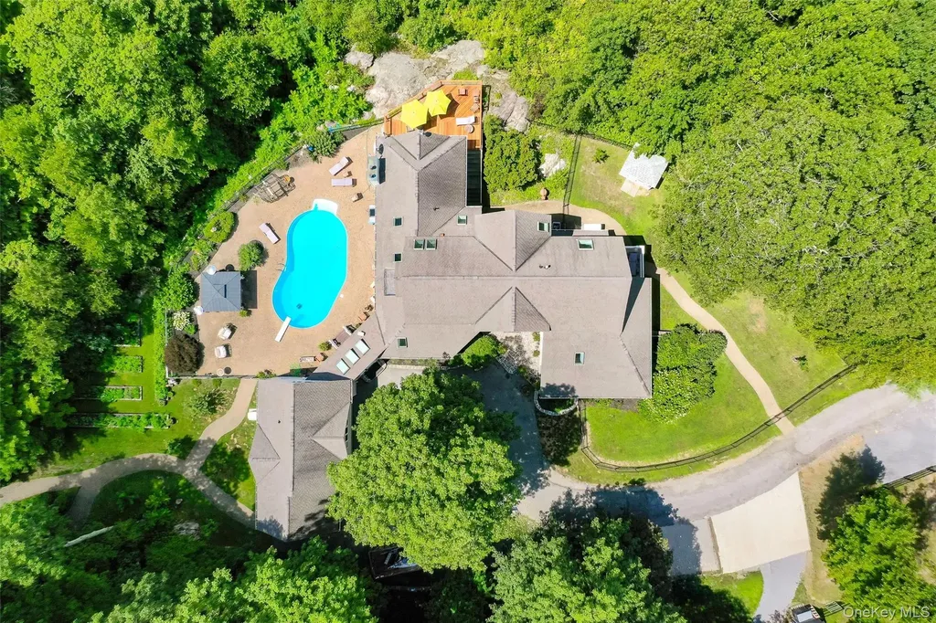 3302 Route 55 Pawling NY 12564
