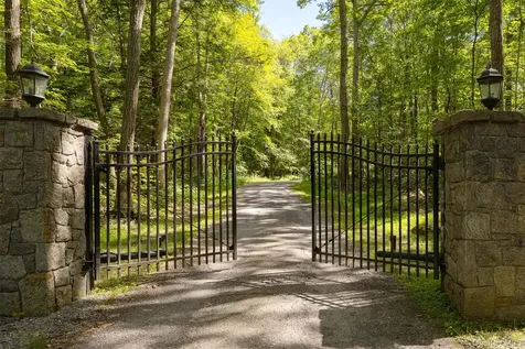 3302 Route 55 Pawling NY 12564