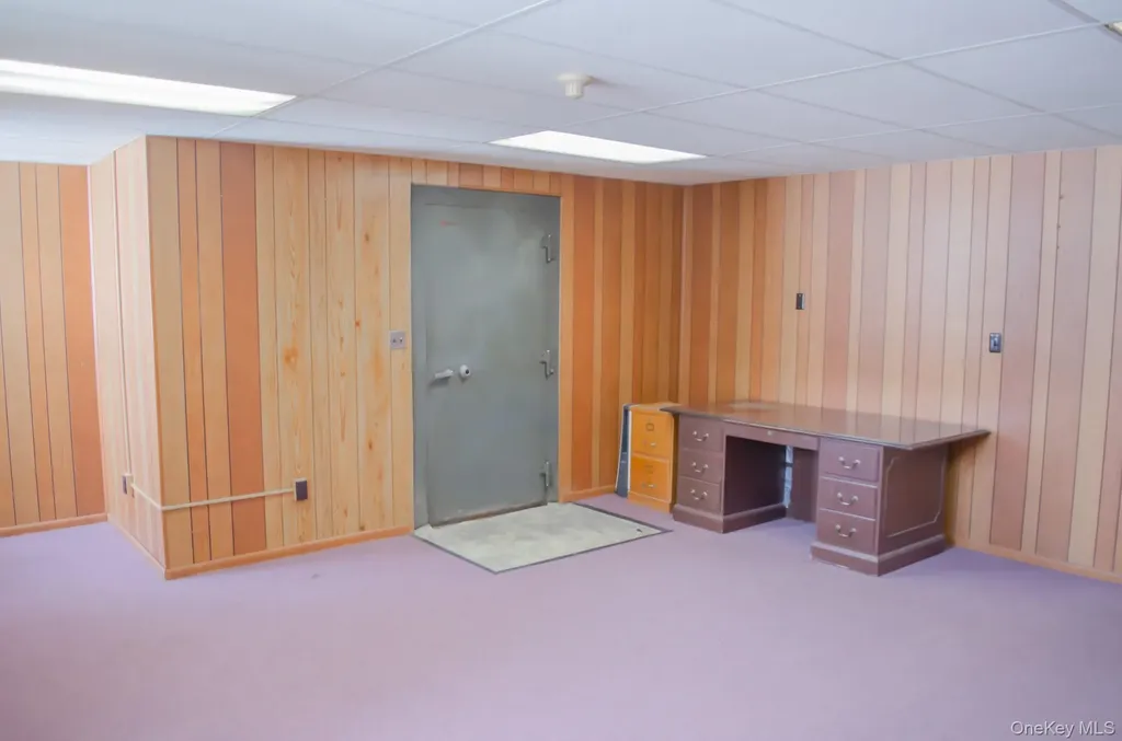 54-56 Central Avenue Call Listing Agent NY 12143