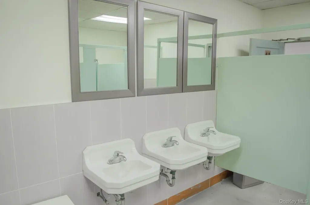 54-56 Central Avenue Call Listing Agent NY 12143
