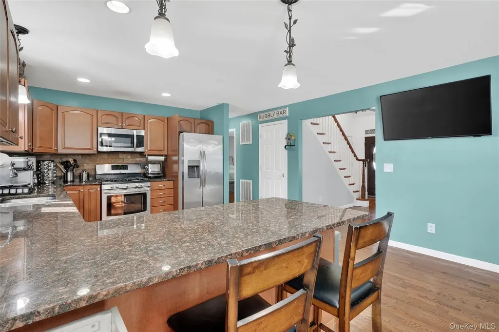 2066 Route 6 Middletown NY 10940