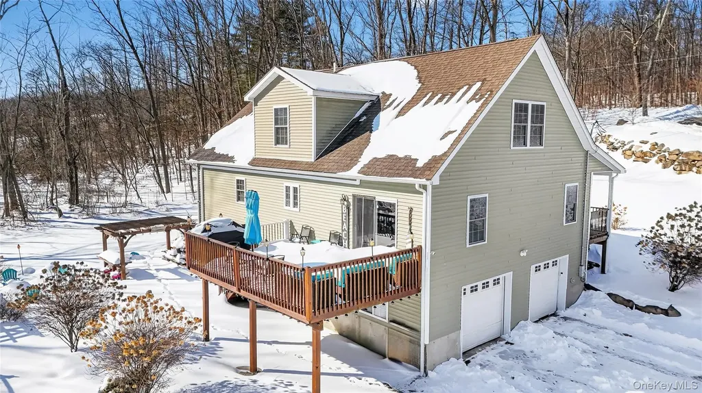 2066 Route 6 Middletown NY 10940