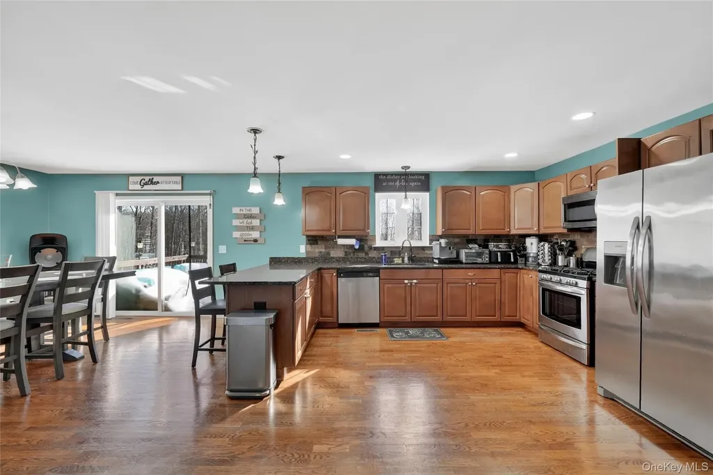 2066 Route 6 Middletown NY 10940
