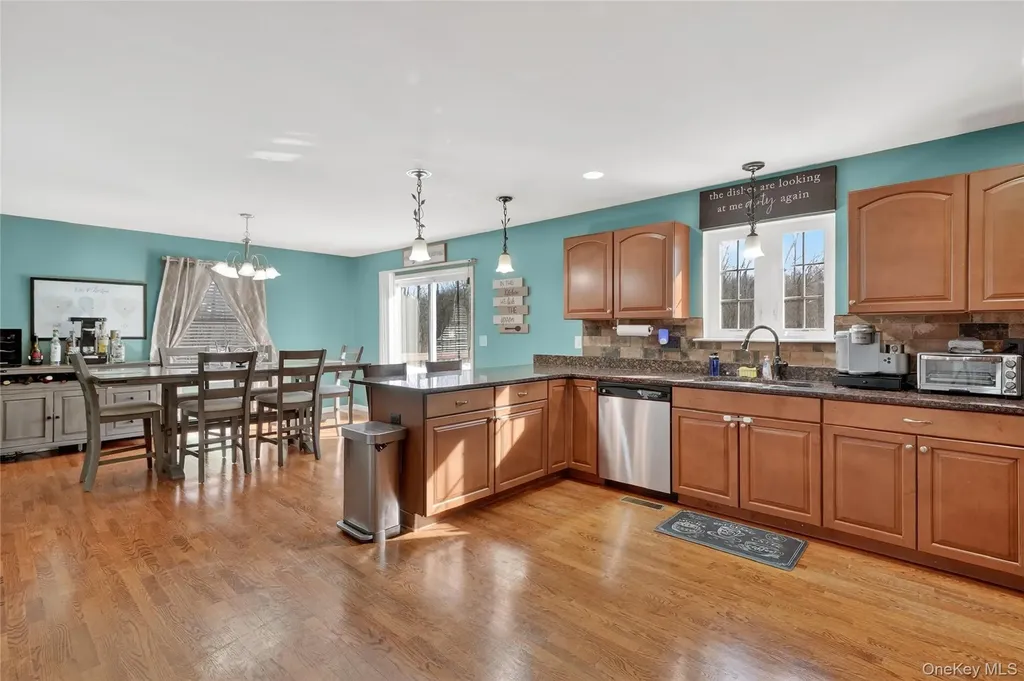2066 Route 6 Middletown NY 10940