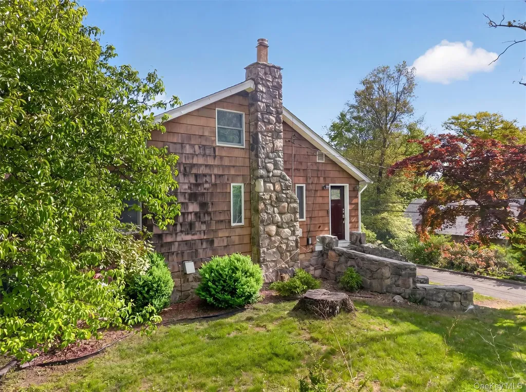 101 Highland Road Monroe NY 10950