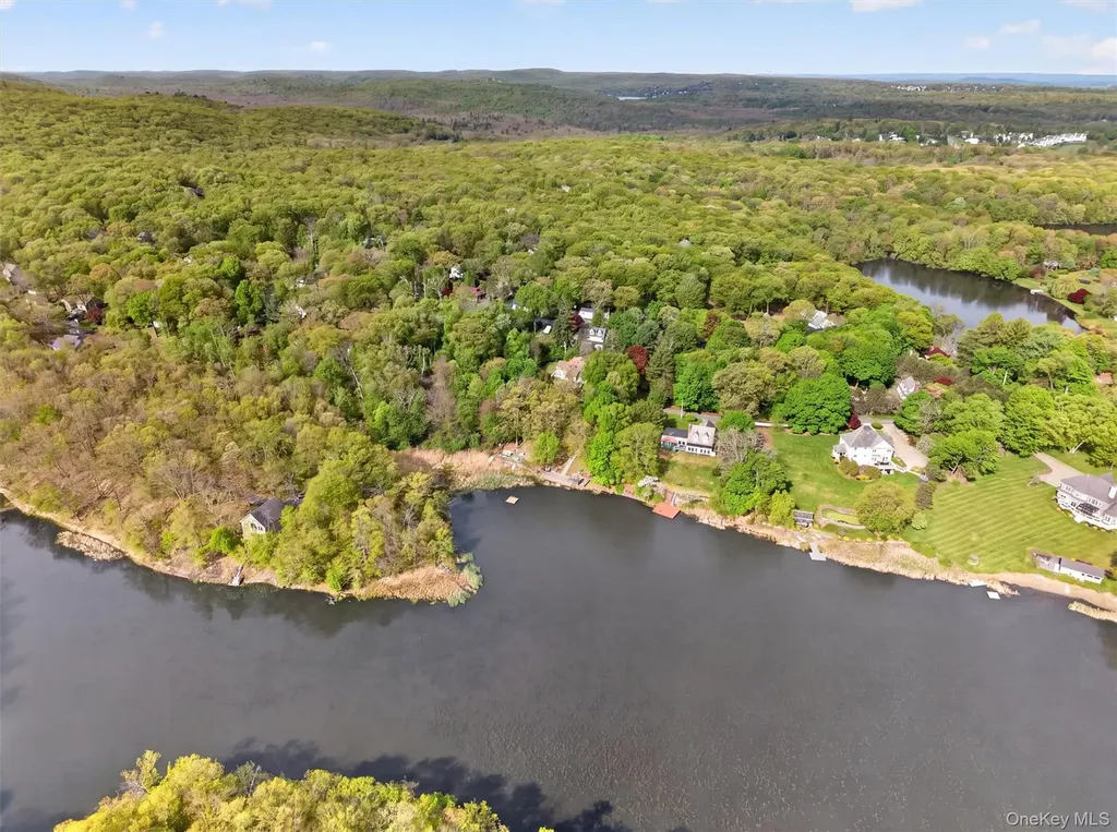 101 Highland Road Monroe NY 10950