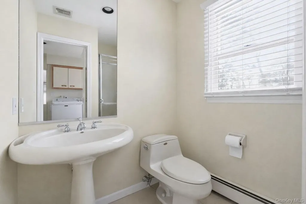 6 Cedarfield Terrace Saint James NY 11780