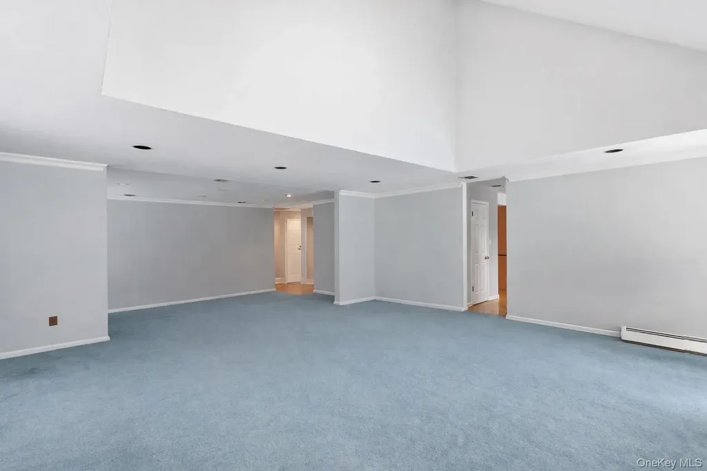 6 Cedarfield Terrace Saint James NY 11780