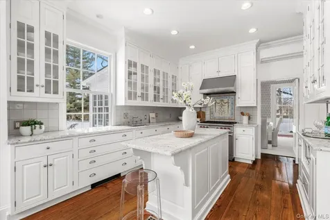 77 Pleasant Ridge Road Harrison NY 10528