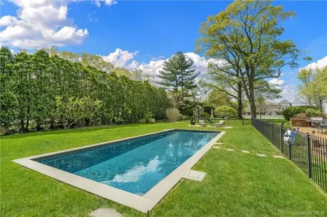 77 Pleasant Ridge Road Harrison NY 10528