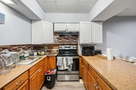 292 Mill Street Poughkeepsie NY 12601