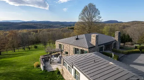 1135 Duell Road Stanfordville NY 12581