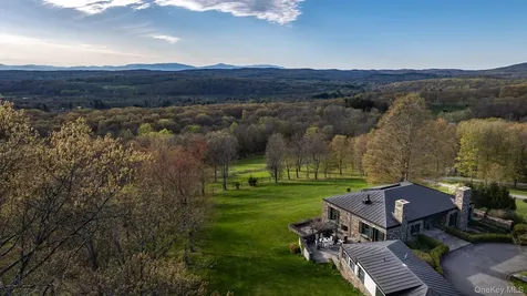 1135 Duell Road Stanfordville NY 12581