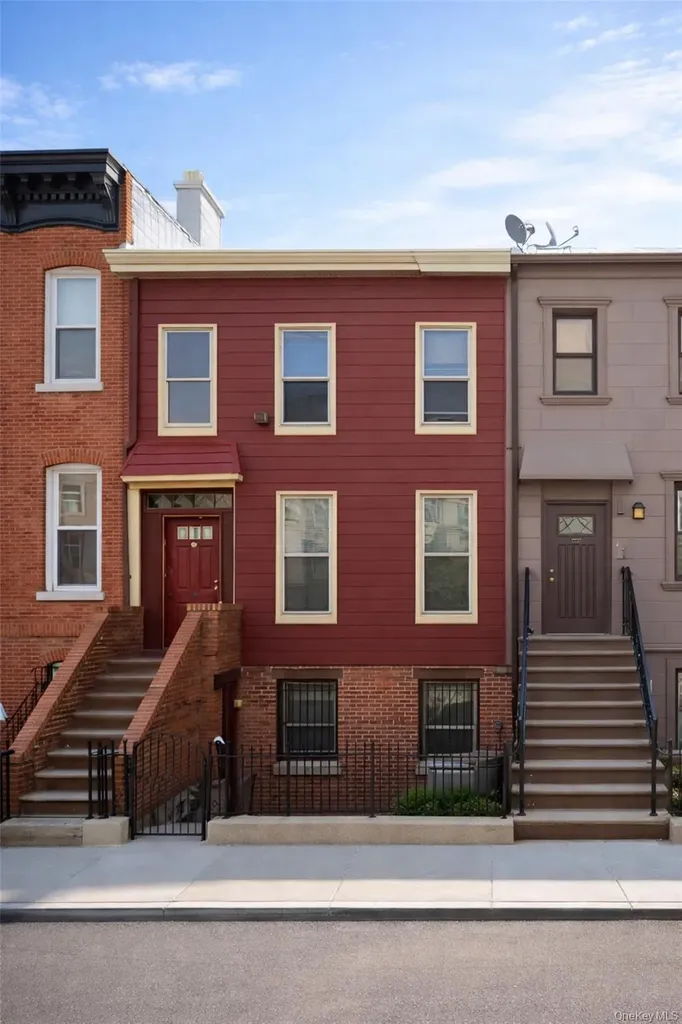 75 Adelphi Street Brooklyn NY 11205