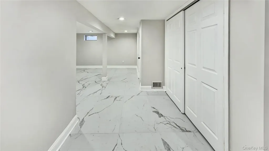 58 Rutland Road Freeport NY 11520