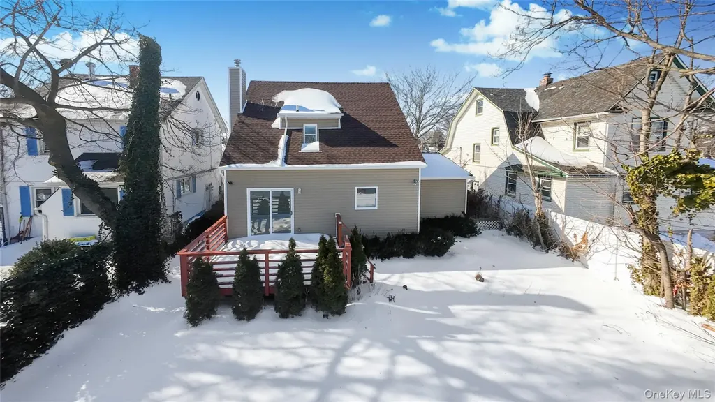 58 Rutland Road Freeport NY 11520