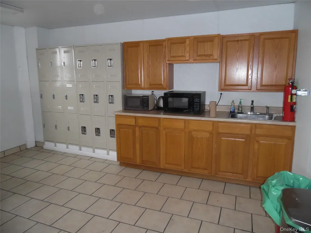 912 Pulaski Highway Goshen NY 10924