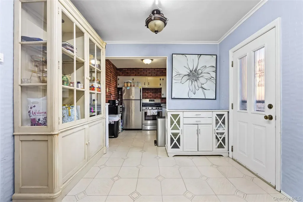 2857 Wilkinson Avenue Bronx NY 10461
