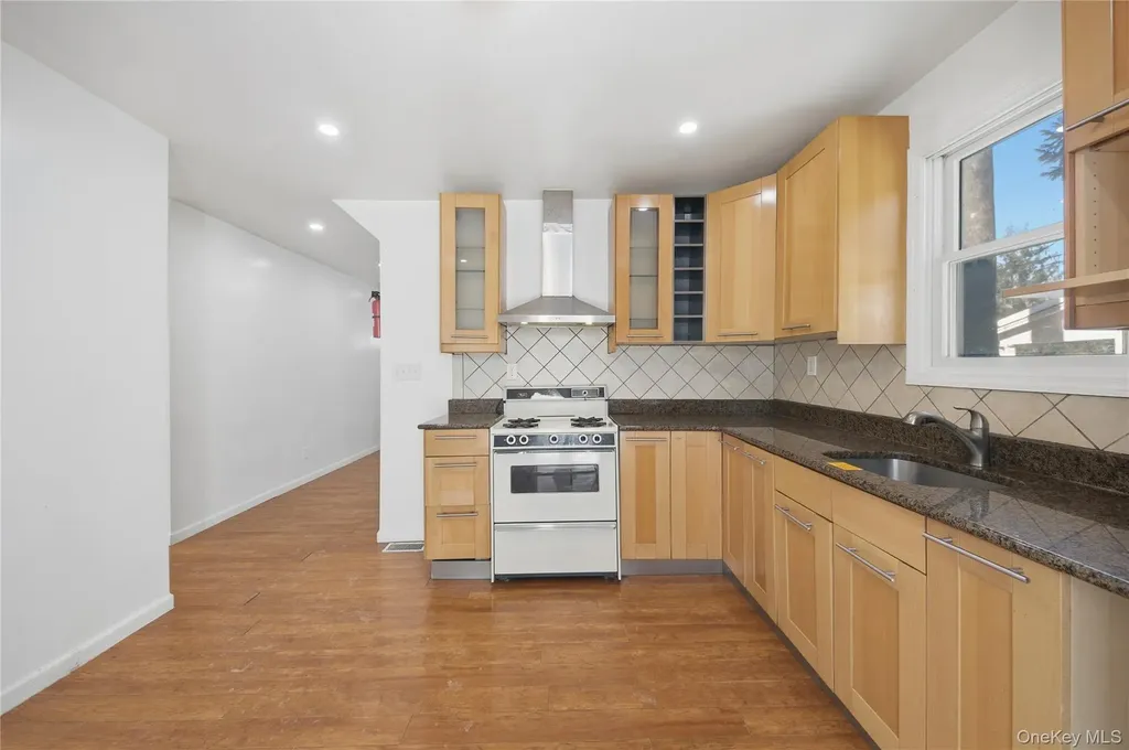 29 Grove Street Mount Kisco NY 10549