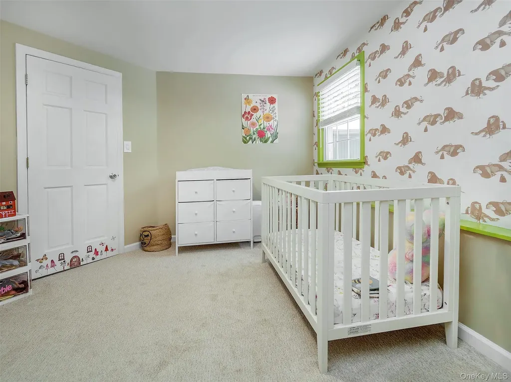 16 Underhill Road Glen Head NY 11545