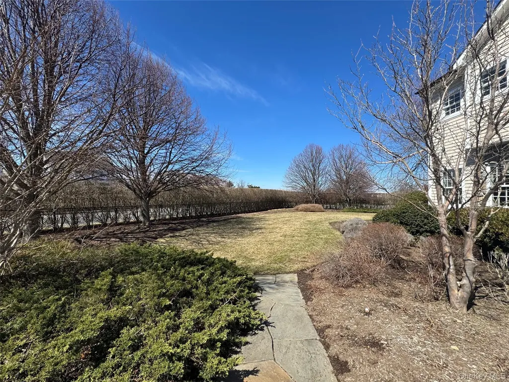 1680 Lands End Road Orient NY 11957