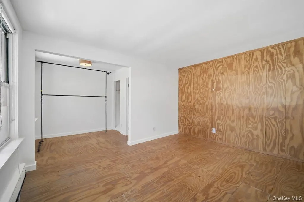 108 Jackie Robinson Parkway Brooklyn NY 11207