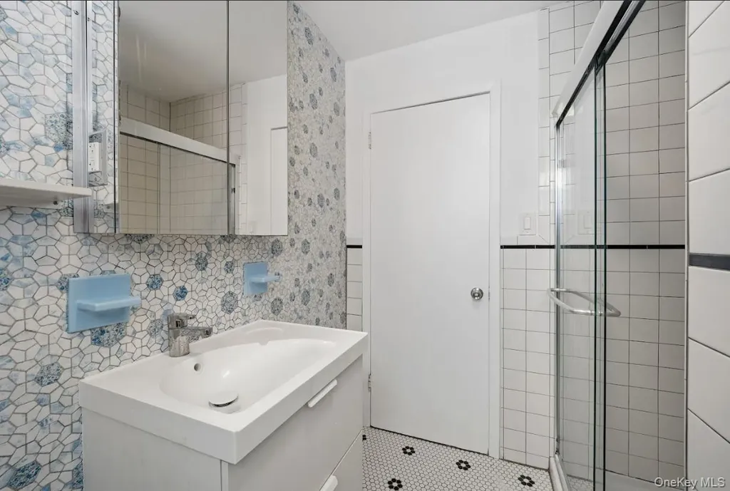 108 Jackie Robinson Parkway Brooklyn NY 11207