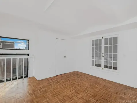 305 E 108th Street New York (manhattan) NY 10029