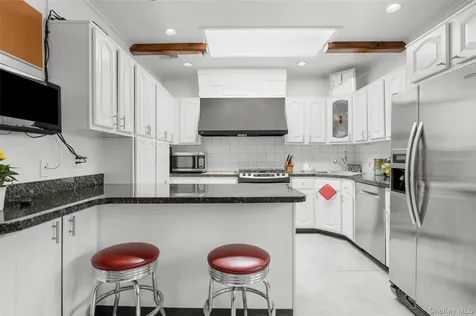 103 Laurel Avenue Larchmont NY 10538