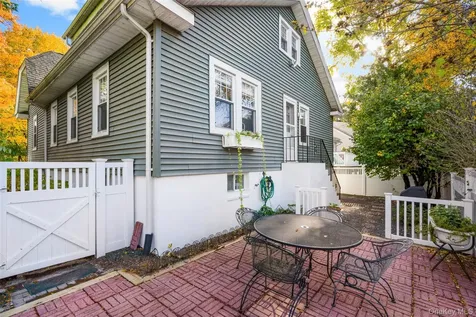 103 Laurel Avenue Larchmont NY 10538