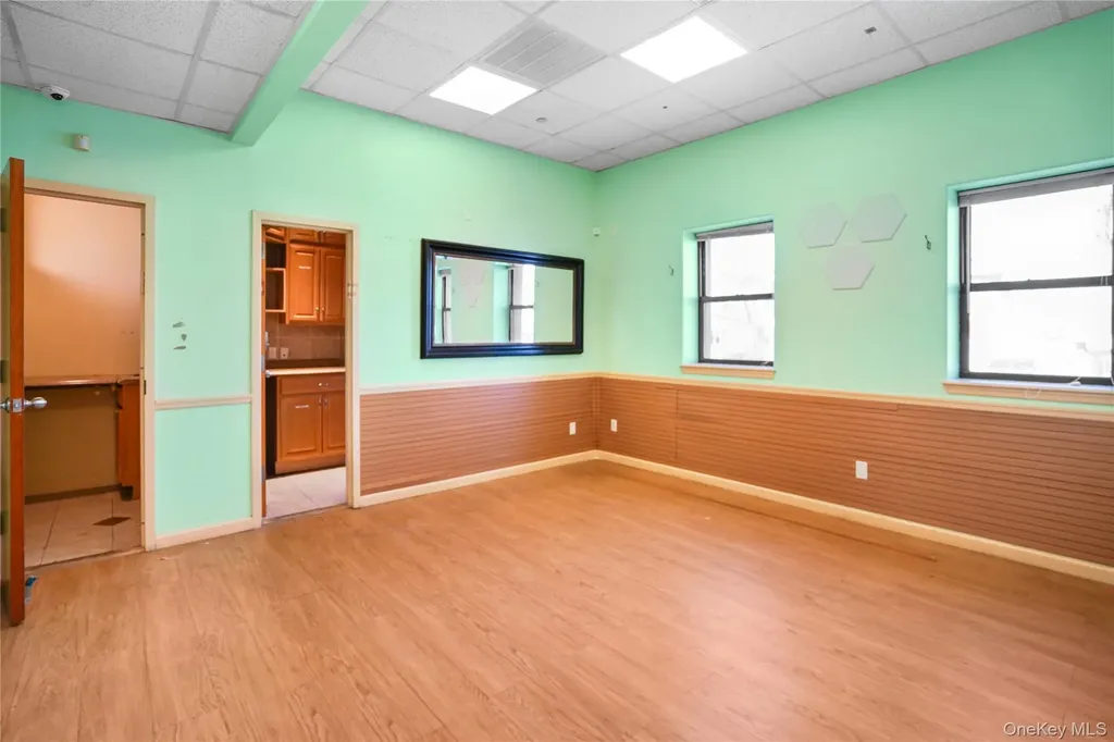 16040 78th Road Fresh Meadows NY 11366