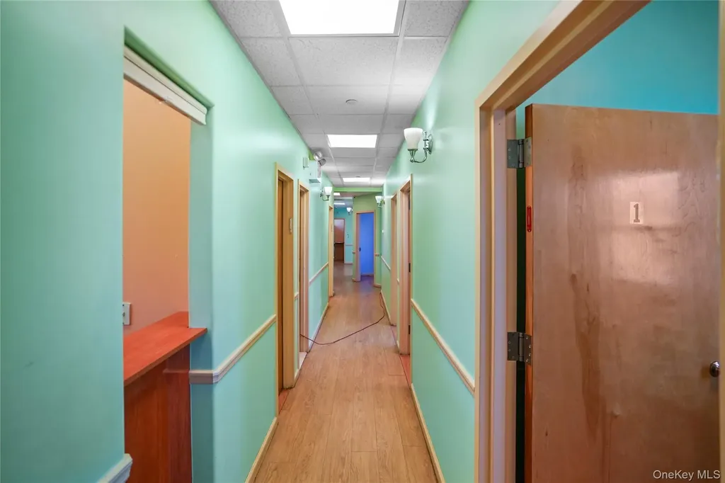 16040 78th Road Fresh Meadows NY 11366
