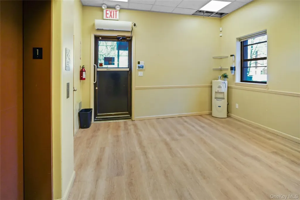 16040 78th Road Fresh Meadows NY 11366