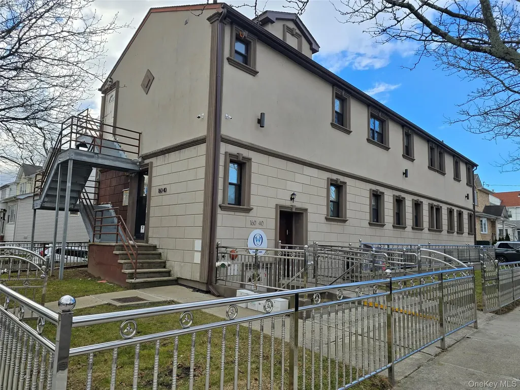16040 78th Road Fresh Meadows NY 11366