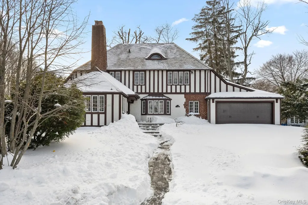 2 Wynmor Road Scarsdale NY 10583
