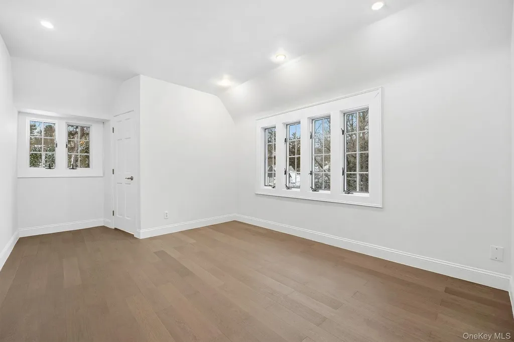 2 Wynmor Road Scarsdale NY 10583