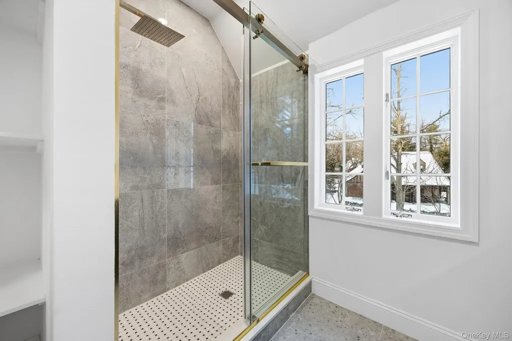 2 Wynmor Road Scarsdale NY 10583