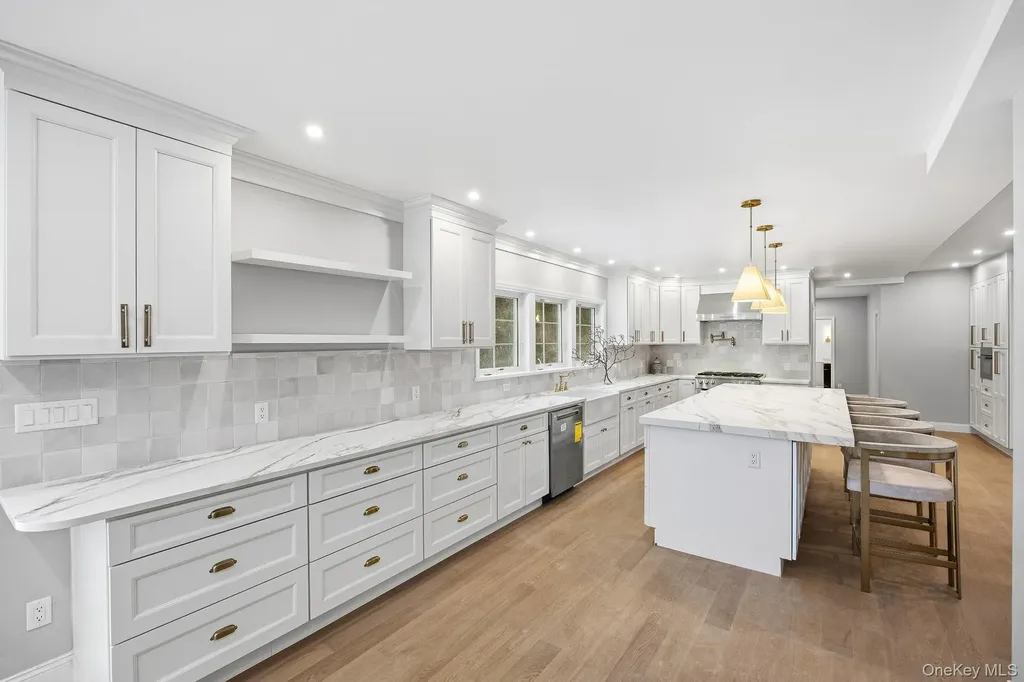 2 Wynmor Road Scarsdale NY 10583