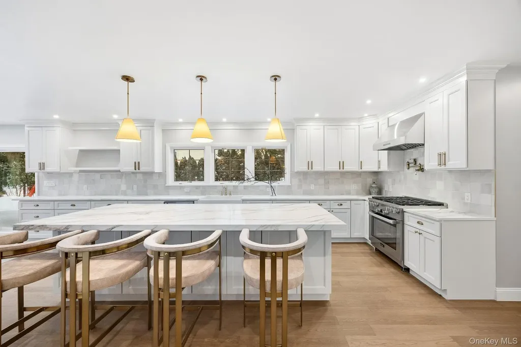2 Wynmor Road Scarsdale NY 10583