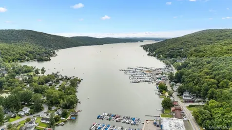 622 Jersey Avenue Greenwood Lake NY 10925