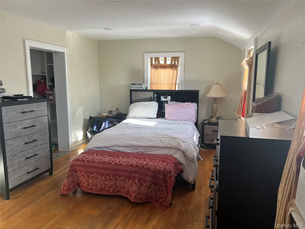 208 Emily Avenue Elmont NY 11003