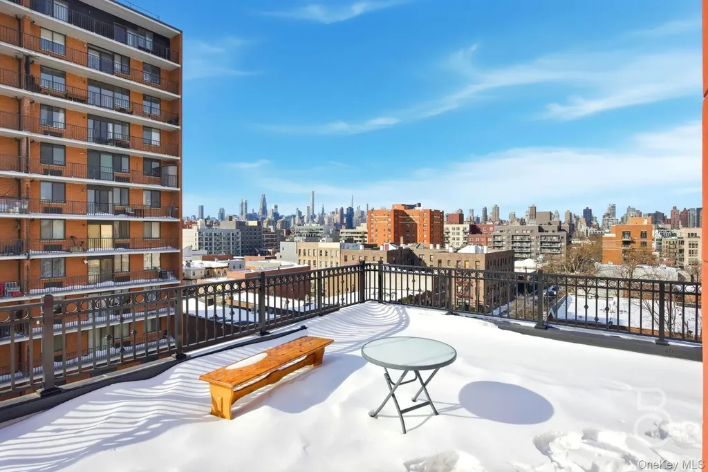 23-23 30th Road Astoria NY 11102