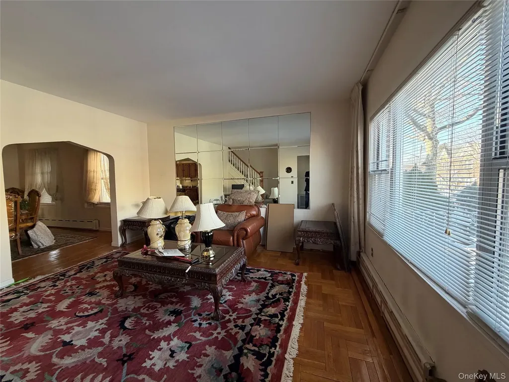 14718 24th Avenue Whitestone NY 11357