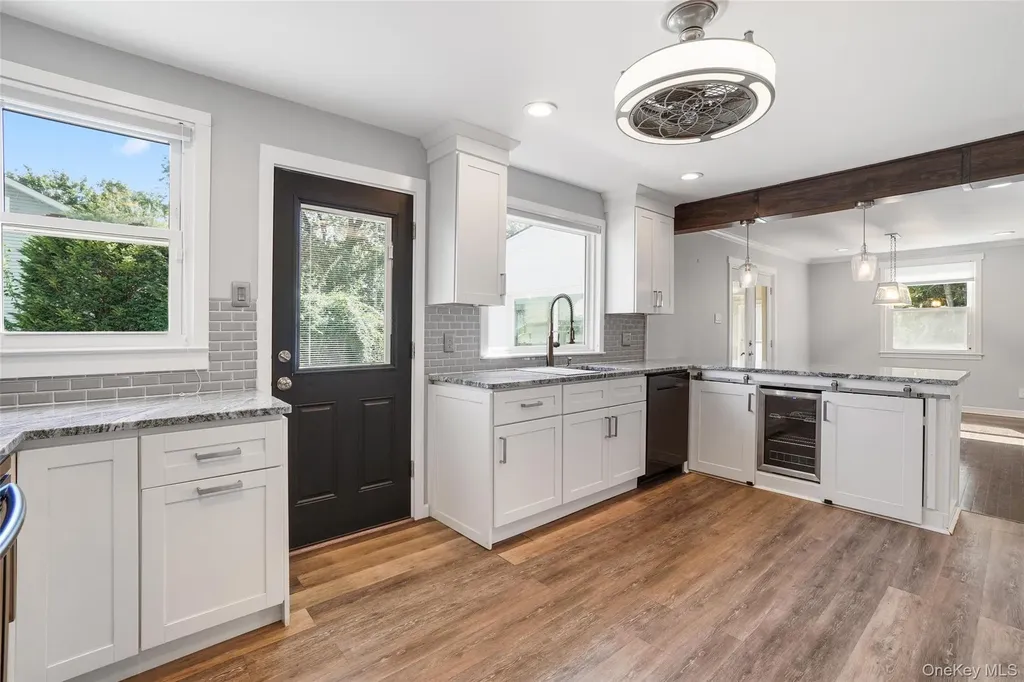 36 Hasbrouck Drive Poughkeepsie NY 12603