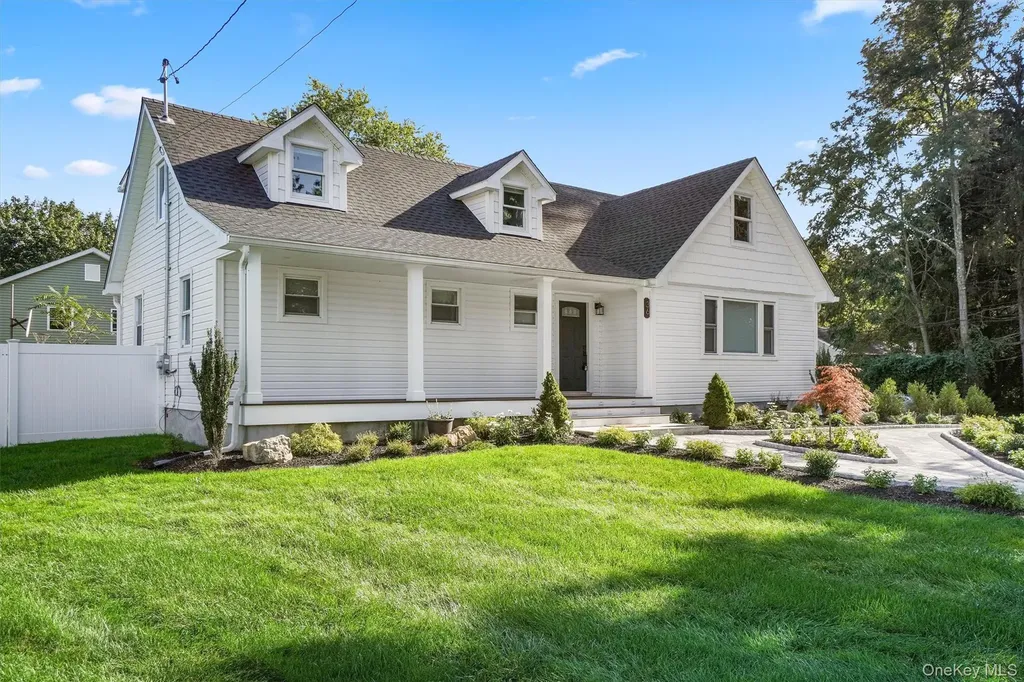 36 Hasbrouck Drive Poughkeepsie NY 12603